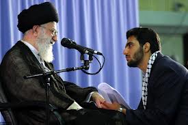 دانلود فیلم / مستند  یک واحد انقلاب ، پای درس استاد
